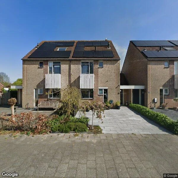 Straatbeeld van Moerbeistraat 25, 3235EG Rockanje