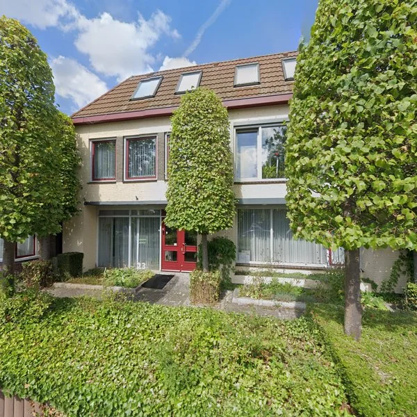 Straatbeeld van Moerdijkstraat 23, 2751BE Moerkapelle