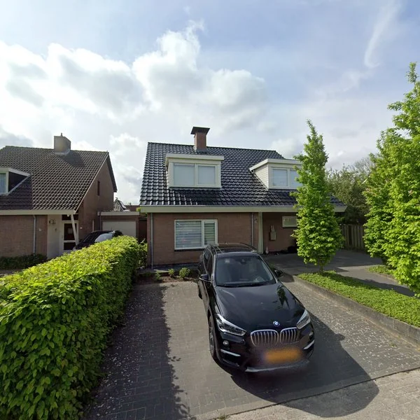Straatbeeld van Molefinne 42, 8621DB Heeg