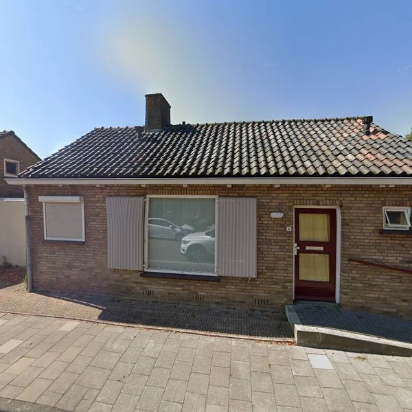 Straatbeeld van Molenberglaan 6, 4791AK Klundert