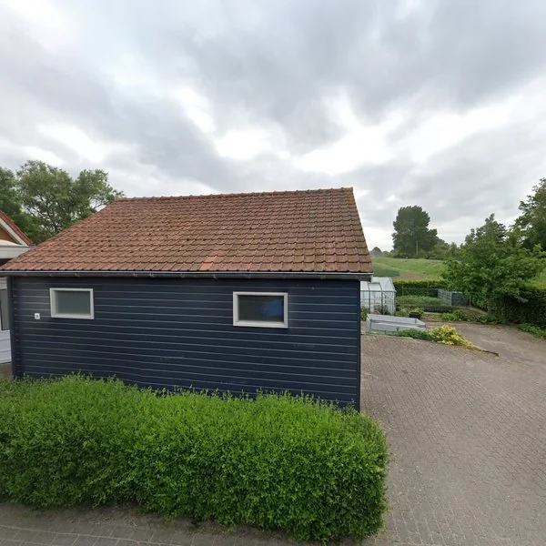 Straatbeeld van Molendijk 15, 3227CC Oudenhoorn
