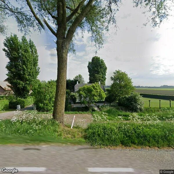 Straatbeeld van Molendijk 24, 3281LT Numansdorp