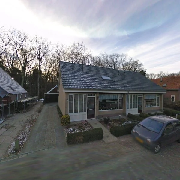 Straatbeeld van Molenhoek 43, 8421PL Oldeberkoop