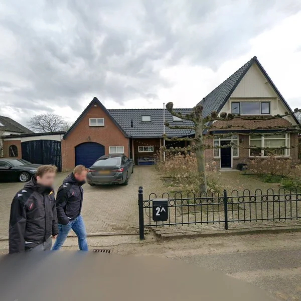 Straatbeeld van Molenhofstraat 2a, 6669DM Dodewaard