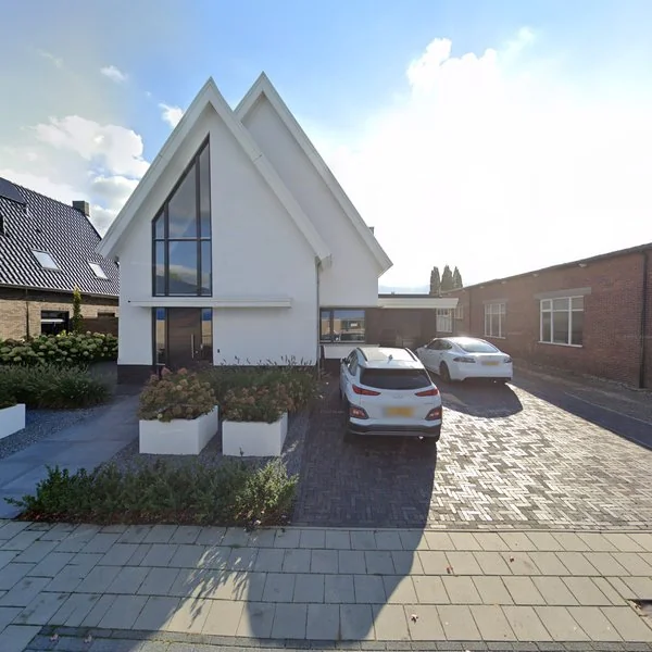 Straatbeeld van Molenkampstraat 32, 7573CA Oldenzaal