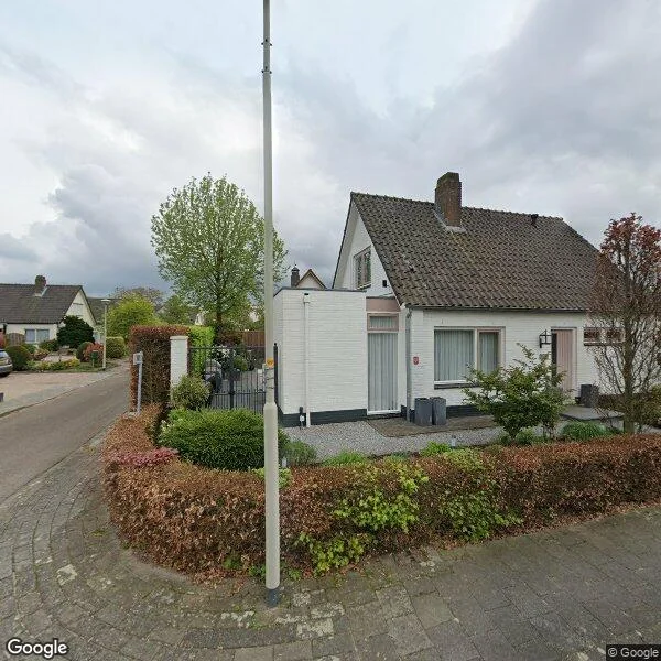 Straatbeeld van Molenkuil 2, 6611AS Overasselt