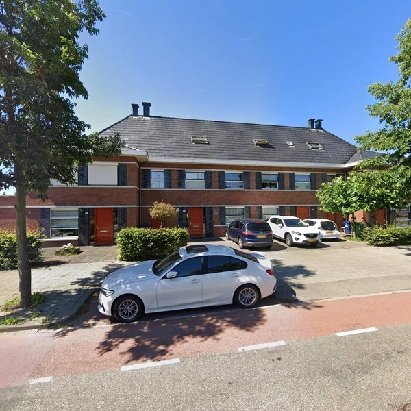 Straatbeeld van Molenpolderstraat 29, 2493VB Den Haag