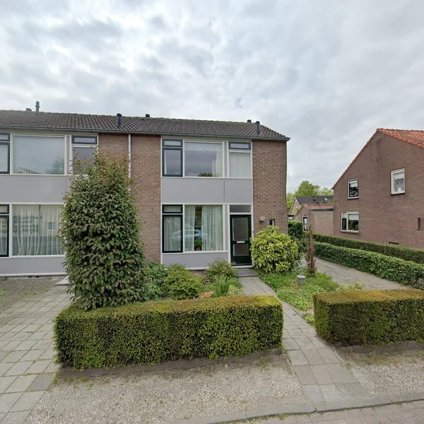 Straatbeeld van Molenstraat 17, 4064EE Varik