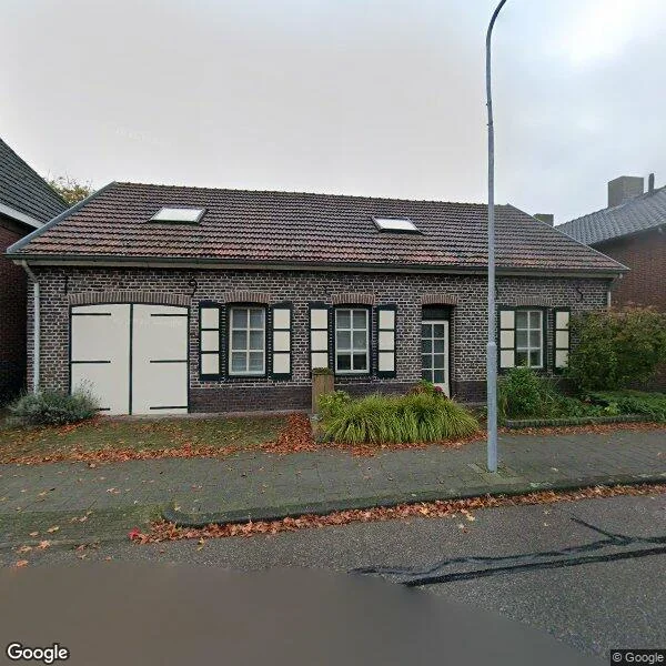 Straatbeeld van Molenstraat 27, 5768EB Meijel