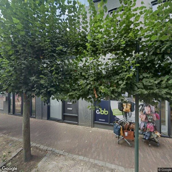 Straatbeeld van Molenstraat 42, 4761CL Zevenbergen