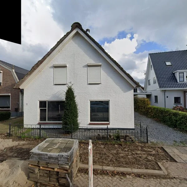 Straatbeeld van Molenstraat 7, 5305CG Zuilichem