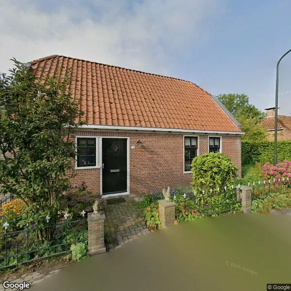 Straatbeeld van Molenweg 11, 9961PD Mensingeweer