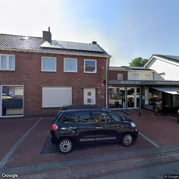 Straatbeeld van Molenweg 12, 6051HJ Maasbracht