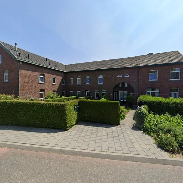 Straatbeeld van Molenweg 1A, 6271JN Gulpen