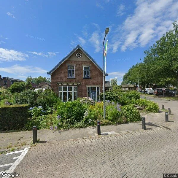 Straatbeeld van Molenweg 2, 3781VD Voorthuizen