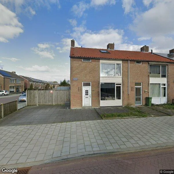 Straatbeeld van Molenweg 66, 4388NB Oost-Souburg