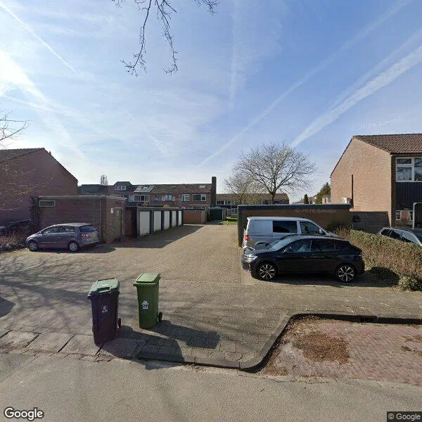 Straatbeeld van Molkampen 45, 9761BK Eelde