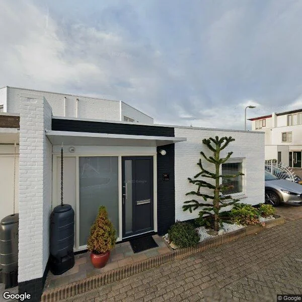 Straatbeeld van Monteverdistraat 48, 2901KE Capelle aan den IJssel