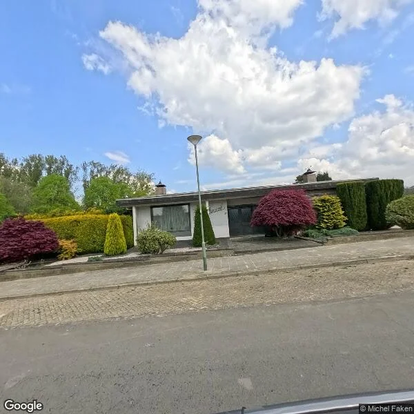 Straatbeeld van Moutheuvellaan 37, 6365AX Schinnen