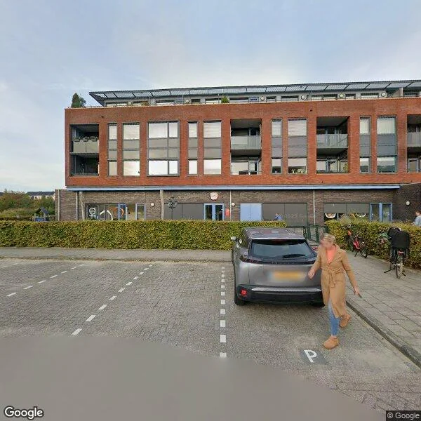 Straatbeeld van Mozartlaan 127, 2215JW Voorhout