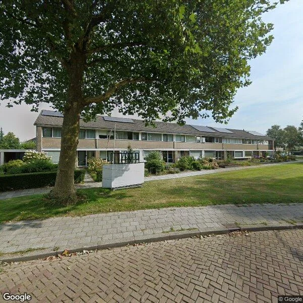 Straatbeeld van Mr. Groen van Prinstererlaan 64, 9402KE Assen