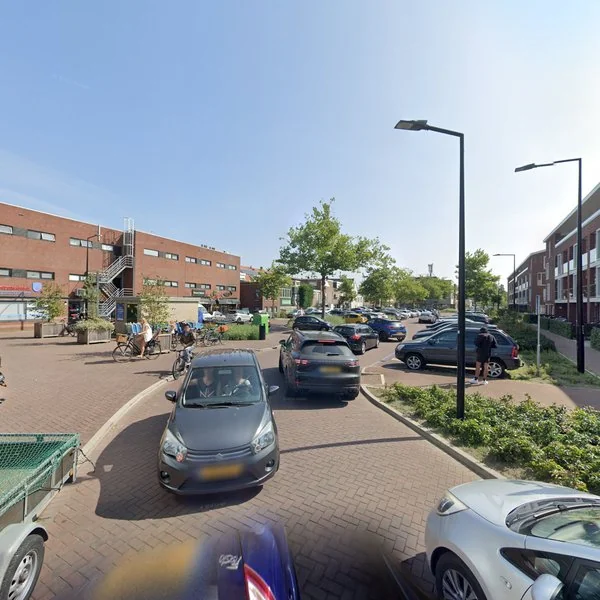 Straatbeeld van Mr. Lohmanstraat 163, 2991GD Barendrecht