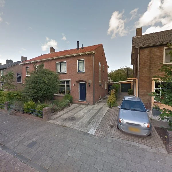 Straatbeeld van Mr. Tydemanstraat 10, 4001CS Tiel