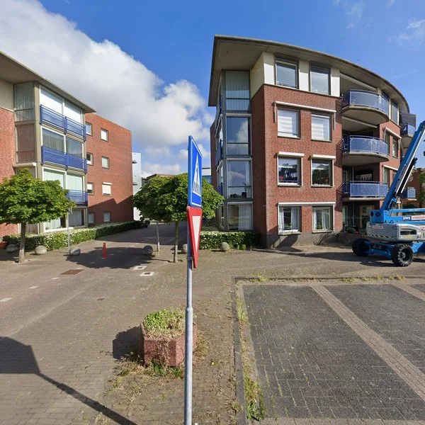 Straatbeeld van Muiderslotpad 33, 3223DG Hellevoetsluis