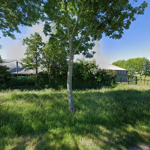 Straatbeeld van Munnikenweg 2, 3214LK Zuidland