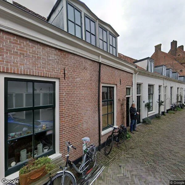 Straatbeeld van Muurhuizen 123, 3811EE Amersfoort