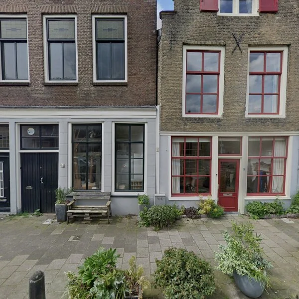Straatbeeld van Naaierstraat 15, 2801NE Gouda