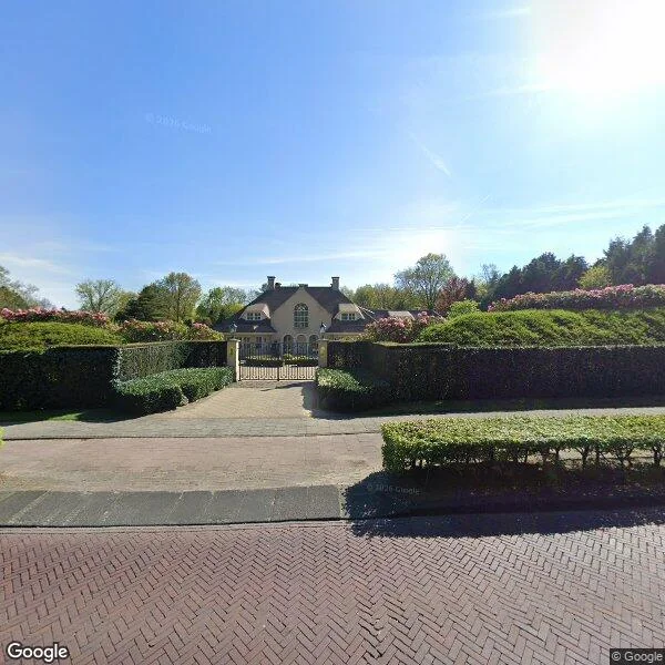 Straatbeeld van Naarderstraat 89, 1251BG Laren