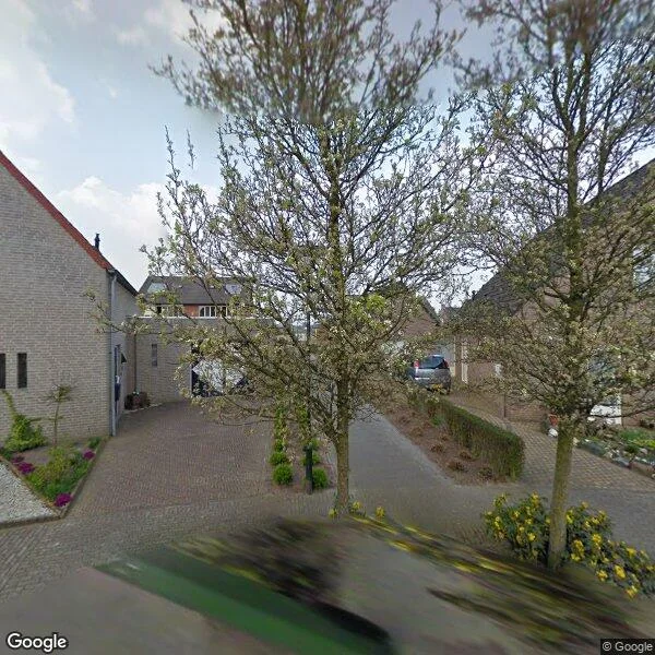 Straatbeeld van Nassauplantsoen 11, 5131GG Alphen
