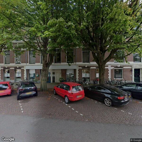 Straatbeeld van Nassauplein 12, 2011PG Haarlem