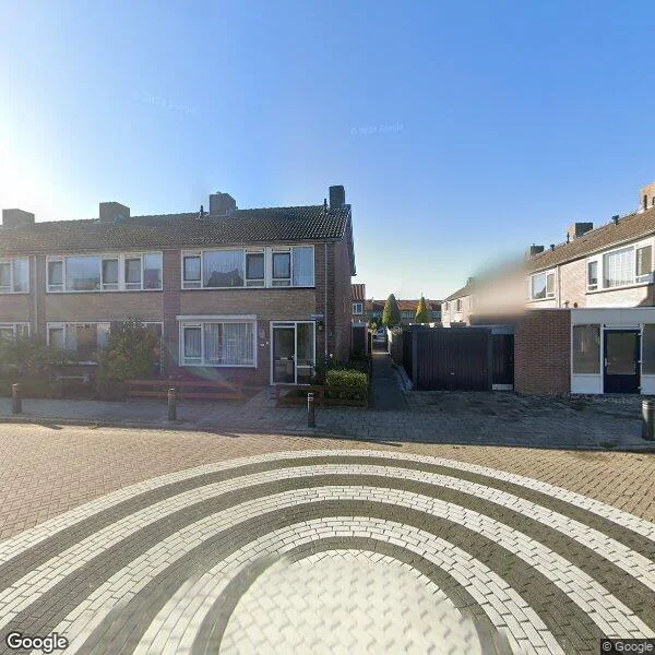 Straatbeeld van Nassaustraat 2, 3249AR Herkingen
