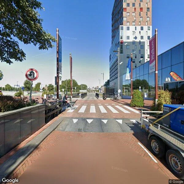 Straatbeeld van Nederlandlaan 350, 2711JL Zoetermeer