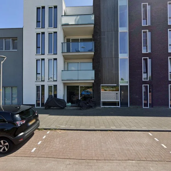 Straatbeeld van Nederlandstraat 144, 1363DB Almere