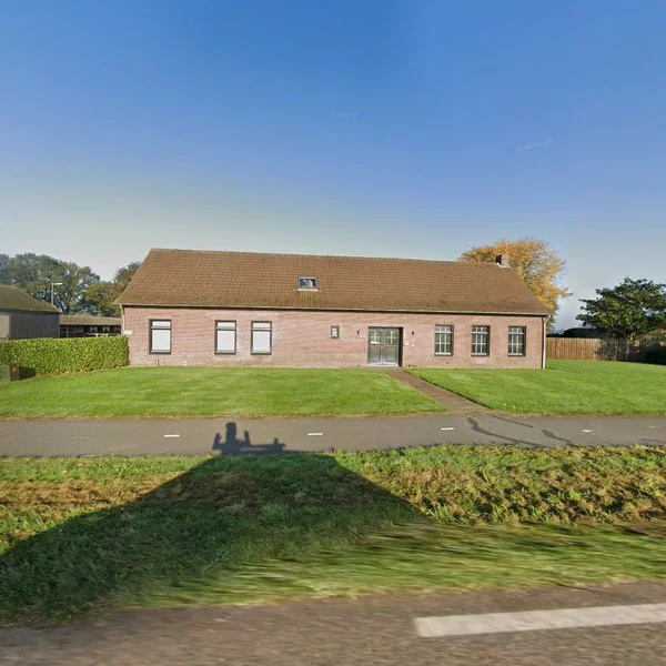 Straatbeeld van Nederweerterdijk 14, 5768PH Meijel