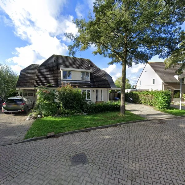 Straatbeeld van Nervalaan 19, 6642AK Beuningen Gld