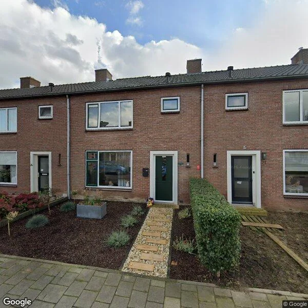 Straatbeeld van Nichtenhofstraat 19, 5313AW Nieuwaal