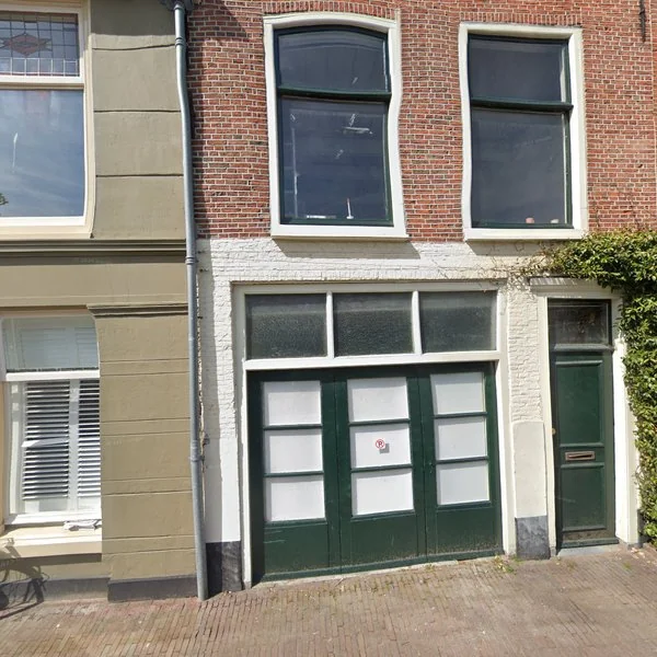 Straatbeeld van Nieuwe Mare 11, 2312NL Leiden