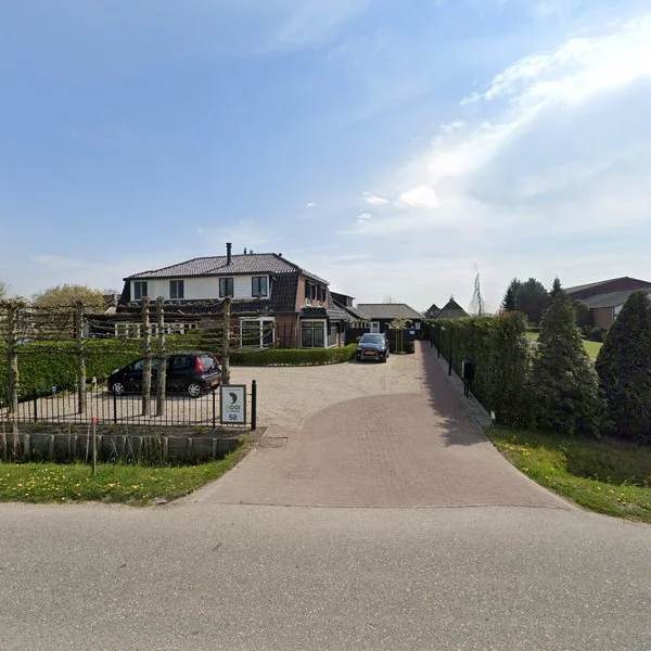 Straatbeeld van Nieuwe Rijksweg 52, 4128BN Lexmond
