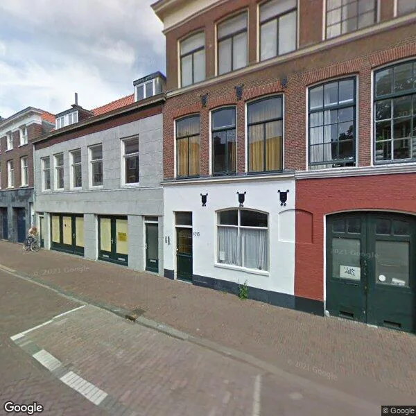 Straatbeeld van Nieuwe Schoolstraat 63, 2514HV Den Haag