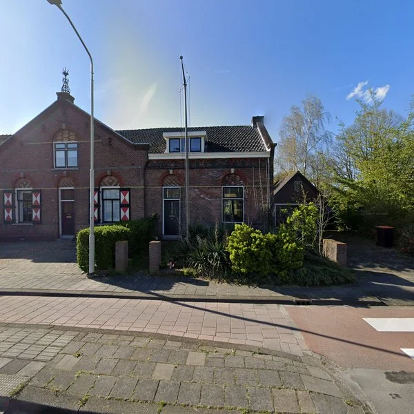 Straatbeeld van Nieuwe Wolpherensedijk 2, 4202LP Gorinchem
