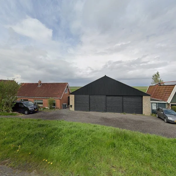 Straatbeeld van Nieuwebildtdijk 284, 9076PP St.-Annaparochie