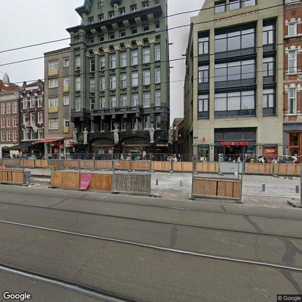 Straatbeeld van Nieuwendijk 111B, 1012MD Amsterdam