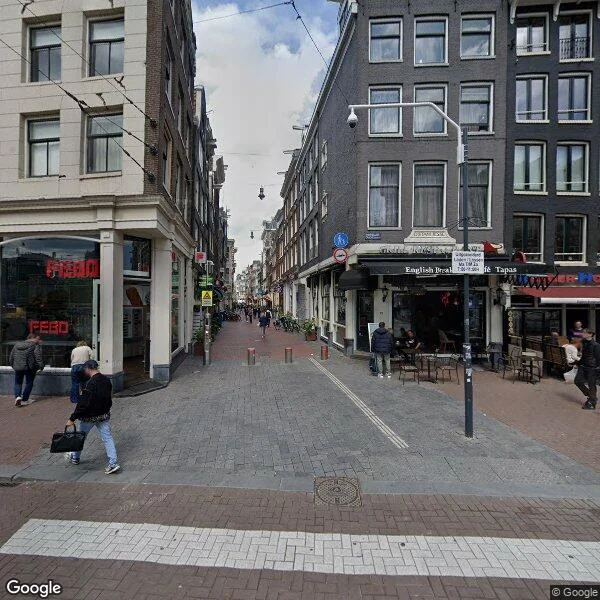 Straatbeeld van Nieuwendijk 39-3, 1012MA Amsterdam