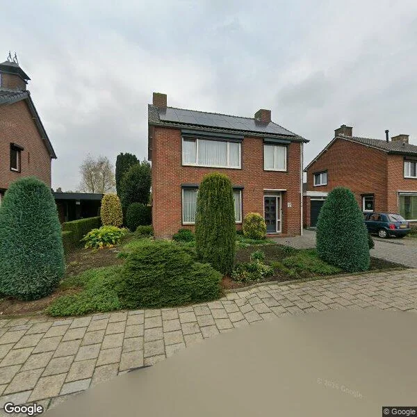 Straatbeeld van Nieuwenheerd 13, 6003PE Weert