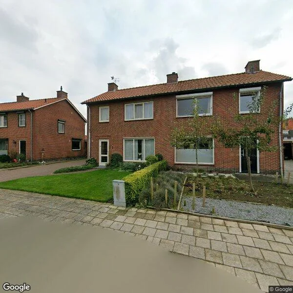 Straatbeeld van Nieuwenheerd 18, 6003PG Weert