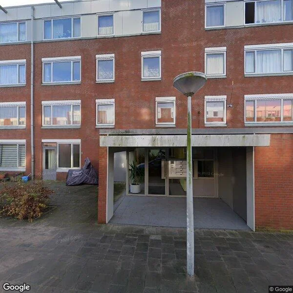 Straatbeeld van Nieuwersluishof 244, 1106RC Amsterdam